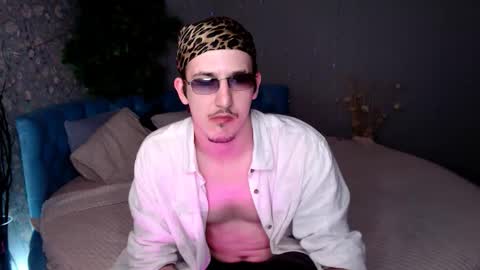 Snapshot of rylanstone chatting on September 13, 2025, 5:29 am Rylan online show from September 13, 2025, 5:29 am
