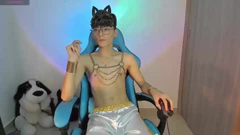 RYO BLEU online show from December 14, 2025, 3:01 am