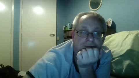 Snapshot of s536sny18 chatting on February 2, 2025, 6:31 pm s536sny18 online show from February 2, 2025, 6:31 pm