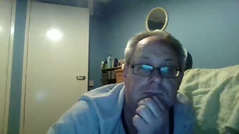 Snapshot of s536sny18 chatting on February 16, 2025, 7:05 pm s536sny18 online show from February 16, 2025, 7:05 pm