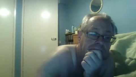 Snapshot of s536sny18 chatting on October 19, 2025, 9:21 am s536sny18 online show from October 19, 2025, 9:21 am