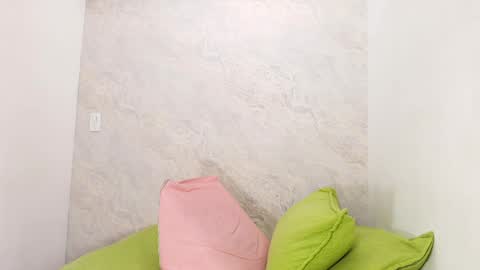 s_sofia_ online show from December 29, 2024, 7:11 pm