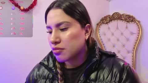 Snapshot of saaya_tay chatting on November 7, 2025, 3:17 am saaya_tay online show from November 7, 2025, 3:17 am