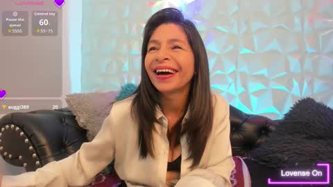 sabinadeluxe_cg online show from November 20, 2025, 12:27 pm