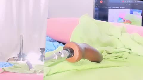 Sabrina Adams online show from December 7, 2024, 5:09 pm