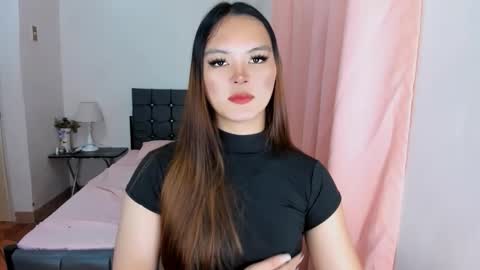 Snapshot of sabrina_hilson chatting on October 29, 2025, 5:25 pm sabrina_hilson online show from October 29, 2025, 5:25 pm