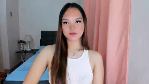 Snapshot of sabrina_hilson chatting on November 5, 2025, 3:28 am sabrina_hilson online show from November 5, 2025, 3:28 am