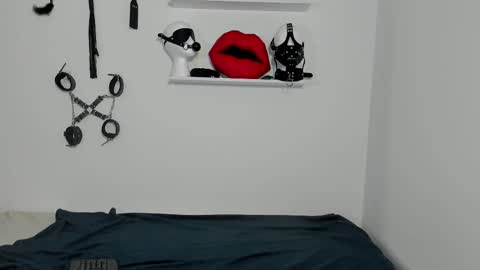 Sabrina Rose  online show from February 15, 2025, 12:33 pm