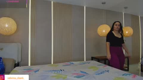 Sabrina Shark online show from September 12, 2025, 2:00 am