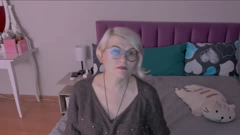 Snapshot of sabrinamacmarren chatting on January 26, 2025, 3:36 pm Sabrina MacMarren online show from January 26, 2025, 3:36 pm