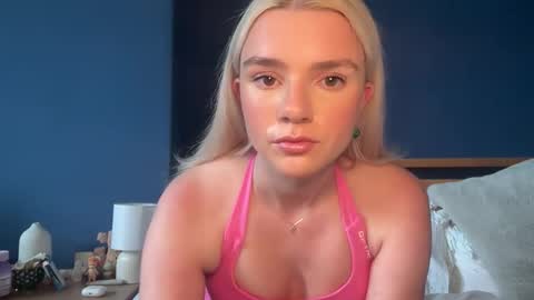 Snapshot of sabrinamasson chatting on September 24, 2025, 1:58 pm sabrina online show from September 24, 2025, 1:58 pm