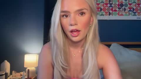 Snapshot of sabrinamasson chatting on October 28, 2025, 3:14 pm sabrina online show from October 28, 2025, 3:14 pm