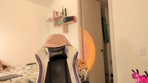 Sabrina  online show from November 5, 2025, 12:10 am