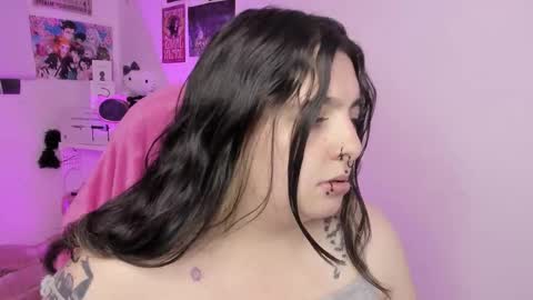 Ig  online show from October 1, 2025, 10:43 am