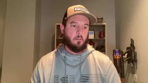 sacredroses online show from November 26, 2025, 5:36 pm