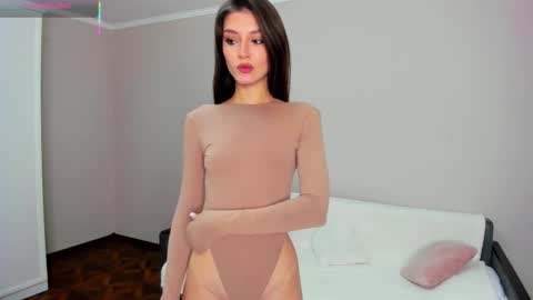 Snapshot of sacura_sacura chatting on September 14, 2025, 3:44 pm Sacura online show from September 14, 2025, 3:44 pm