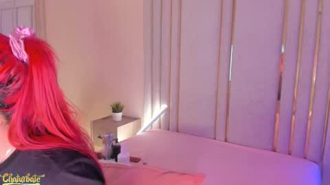 Mara online show from December 1, 2025, 4:06 am