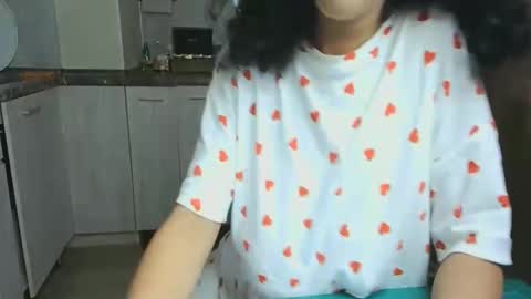 Queen online show from November 1, 2025, 10:06 am