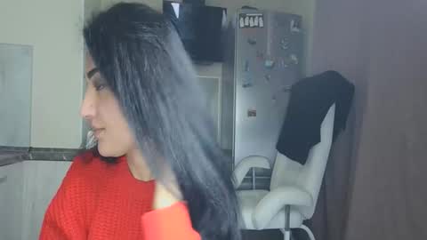 Queen online show from November 8, 2025, 8:29 pm