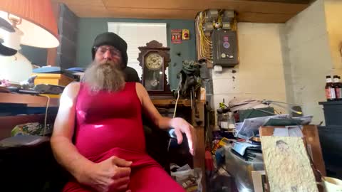 safety_fist online show from February 22, 2025, 6:52 pm