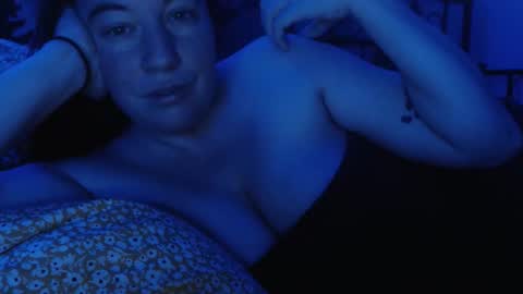 Snapshot of saggiemaggie chatting on December 5, 2025, 11:52 am saggiemaggie online show from December 5, 2025, 11:52 am