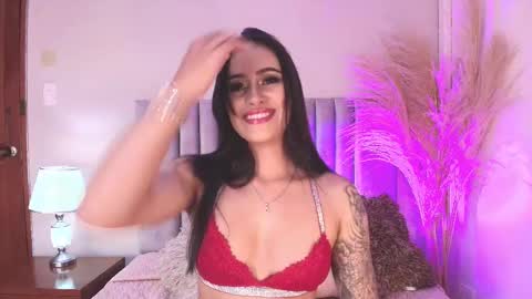 Snapshot of sagirabelle chatting on October 14, 2025, 5:47 pm Sagira Belle online show from October 14, 2025, 5:47 pm