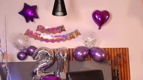 Snapshot of sagirabelle chatting on November 29, 2025, 6:22 pm Sagira Belle online show from November 29, 2025, 6:22 pm