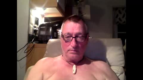 Snapshot of sail_naked chatting on October 11, 2025, 10:41 pm sail_naked online show from October 11, 2025, 10:41 pm