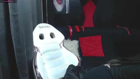 Snapshot of sailor_moon07 chatting on December 21, 2024, 3:47 am sailor online show from December 21, 2024, 3:47 am