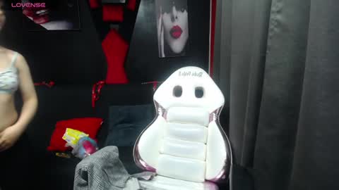 Snapshot of sailor_moon07 chatting on January 30, 2025, 10:08 pm sailor online show from January 30, 2025, 10:08 pm