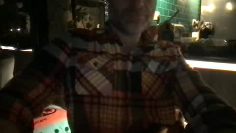 Snapshot of saint009 chatting on November 16, 2025, 11:21 pm saint009 online show from November 16, 2025, 11:21 pm