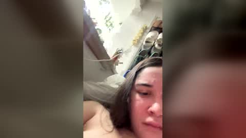 saka_92 online show from December 15, 2025, 2:21 pm