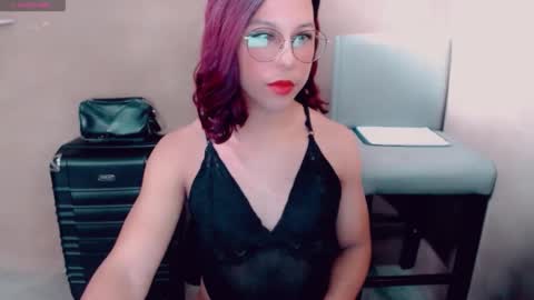 Snapshot of sakurahotgirl chatting on December 15, 2025, 6:56 pm SakuraCumExtreme online show from December 15, 2025, 6:56 pm