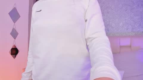 Salem online show from September 17, 2025, 2:41 pm