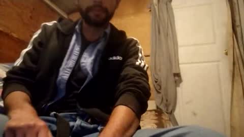 Snapshot of salido543 chatting on December 17, 2025, 7:25 am Penoso online show from December 17, 2025, 7:25 am