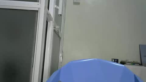 Snapshot of sally_beauty2023 chatting on October 23, 2025, 8:35 am sally_beauty2023 online show from October 23, 2025, 8:35 am