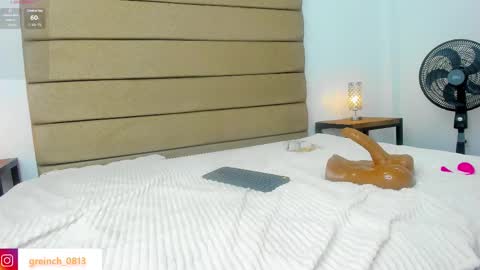 Snapshot of sally_rosses chatting on February 11, 2025, 2:35 pm sally rosses online show from February 11, 2025, 2:35 pm