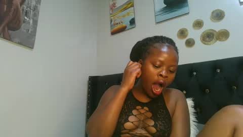 Snapshot of sallysasha254 chatting on February 17, 2025, 7:31 pm sallysasha254 online show from February 17, 2025, 7:31 pm