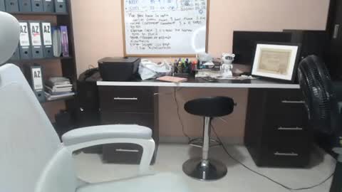 Snapshot of salome_010 chatting on December 4, 2024, 9:13 pm Salome online show from December 4, 2024, 9:13 pm
