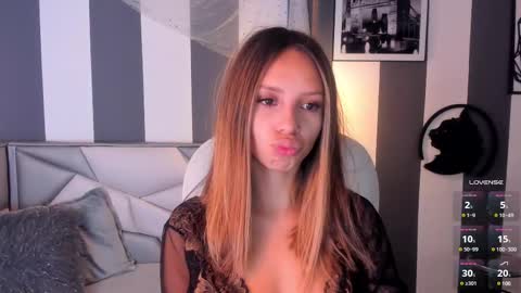 Snapshot of salome__evans chatting on March 11, 2025, 12:39 pm salome__evans online show from March 11, 2025, 12:39 pm