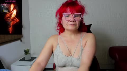 Snapshot of salomee_diazz chatting on January 31, 2025, 9:16 pm Salomee diazz online show from January 31, 2025, 9:16 pm