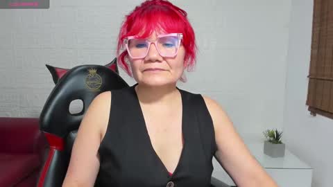 Snapshot of salomee_diazz chatting on March 8, 2025, 11:39 pm Salomee diazz online show from March 8, 2025, 11:39 pm