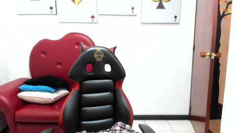 Snapshot of salomee_diazz chatting on September 12, 2025, 5:35 pm Salomee diazz online show from September 12, 2025, 5:35 pm