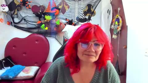 Snapshot of salomee_diazz chatting on October 29, 2025, 9:27 pm Salomee diazz online show from October 29, 2025, 9:27 pm