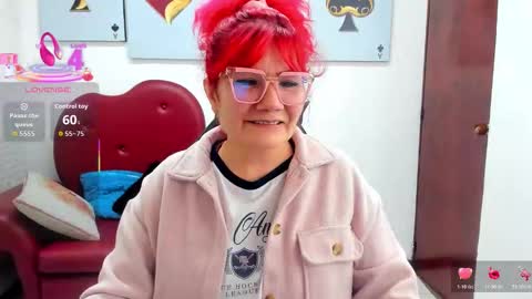 Snapshot of salomee_diazz chatting on November 5, 2025, 9:15 pm Salomee diazz online show from November 5, 2025, 9:15 pm