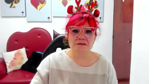 Snapshot of salomee_diazz chatting on December 3, 2025, 9:02 pm Salomee diazz online show from December 3, 2025, 9:02 pm