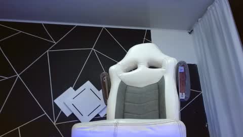 Snapshot of salomeswet chatting on January 9, 2025, 9:37 am martina online show from January 9, 2025, 9:37 am