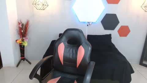 Snapshot of salomeswet chatting on January 11, 2025, 6:56 am martina online show from January 11, 2025, 6:56 am