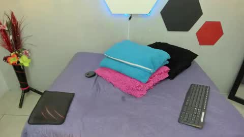 Snapshot of salomeswet chatting on February 2, 2025, 11:08 am martina online show from February 2, 2025, 11:08 am