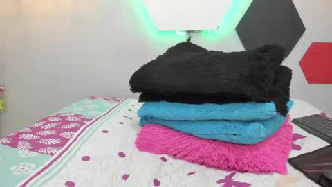 Snapshot of salomeswet chatting on February 10, 2025, 4:19 am martina online show from February 10, 2025, 4:19 am